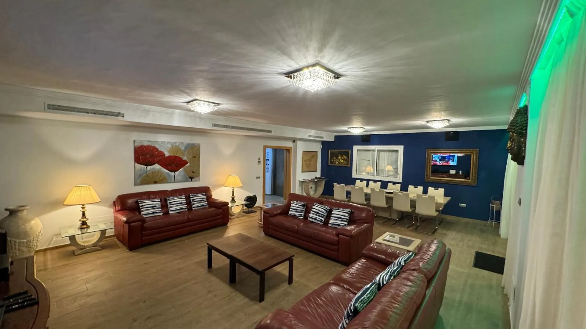 Villa Puerto Santiago: Luxury 5-Bedroom with Pool and Disabled Access Puerto de Santiago   Puerto de Santiago (Tenerife)